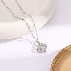 Elegant Silver Pendant Necklace